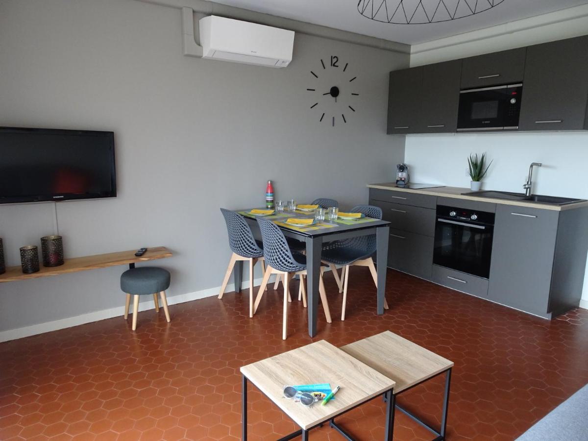 T3 150 M De La Plage, Climatisation, Piscine Et Parking Privatif - Le Lavandou Εξωτερικό φωτογραφία